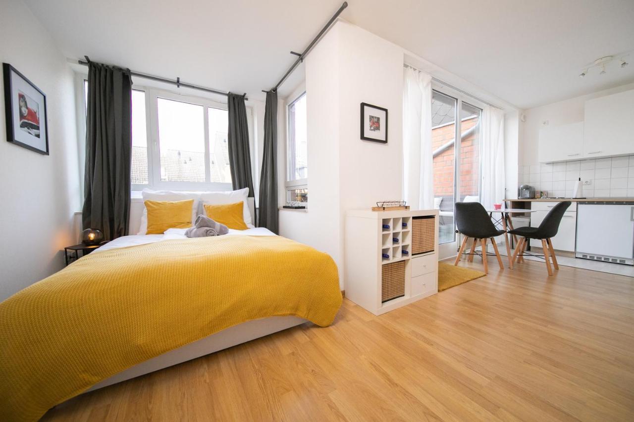 Studio Shiny - Zentral Mit Balkon - Messe - Kueche Neuss Exteriör bild